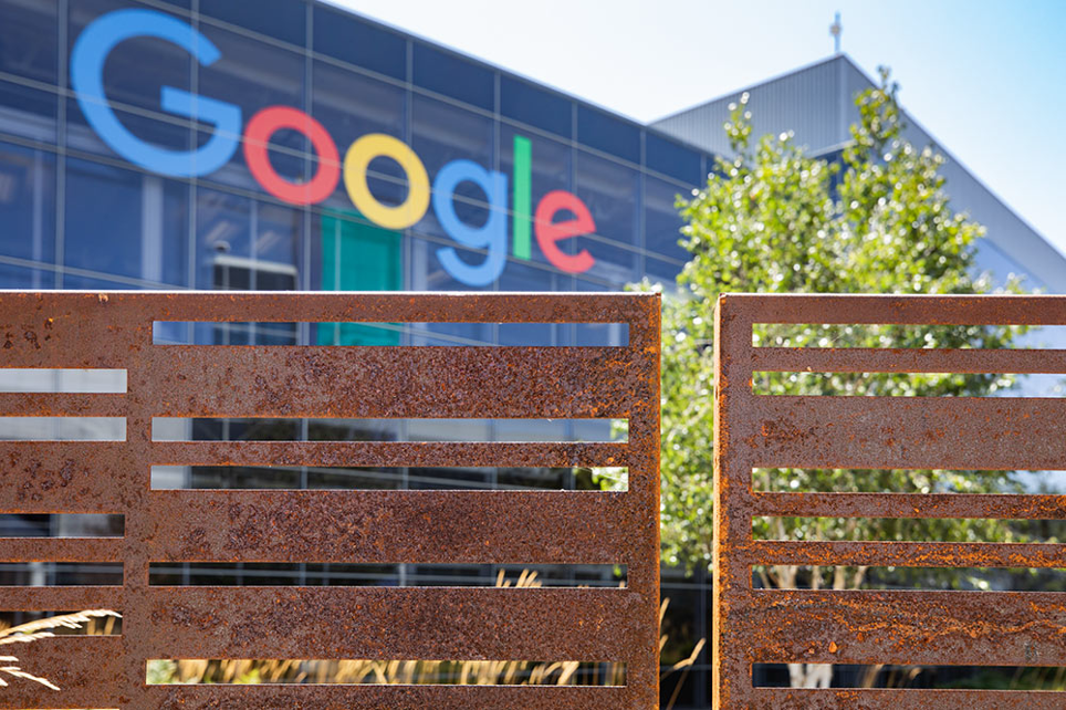 Scopri di più sull'articolo Google: n. 1 nell’AI o prossima Yahoo!?